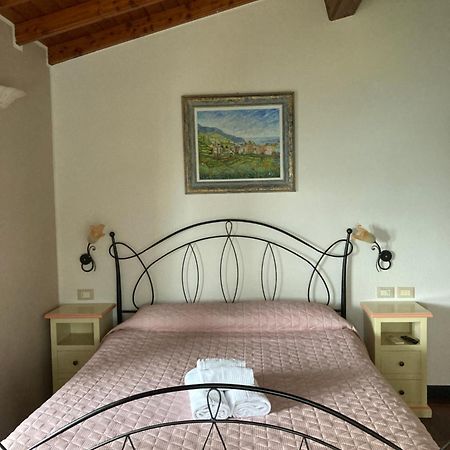 Casa Valeria ヴェルナッツァ エクステリア 写真